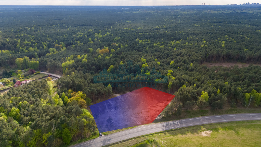 Działka na sprzedaż